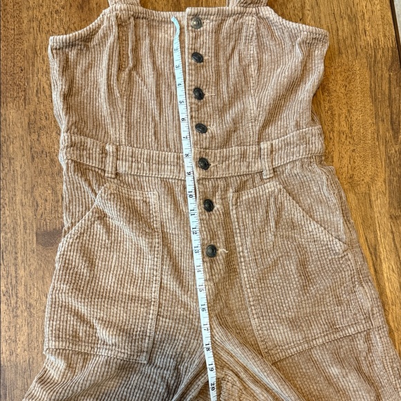 Aerie Tan Corduroy Overalls - Picture 9 of 13